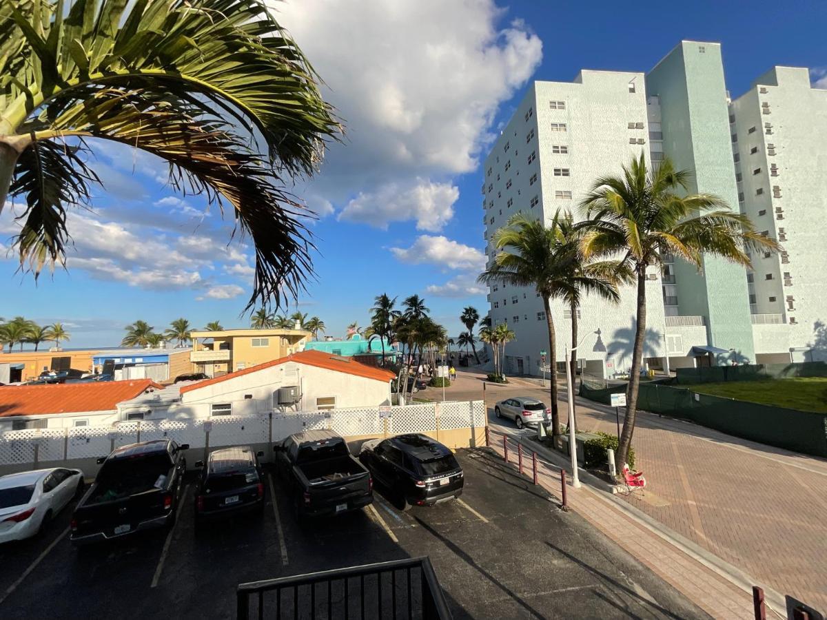 Tropic Isle Hotel & Apartment Hollywood Eksteriør bilde