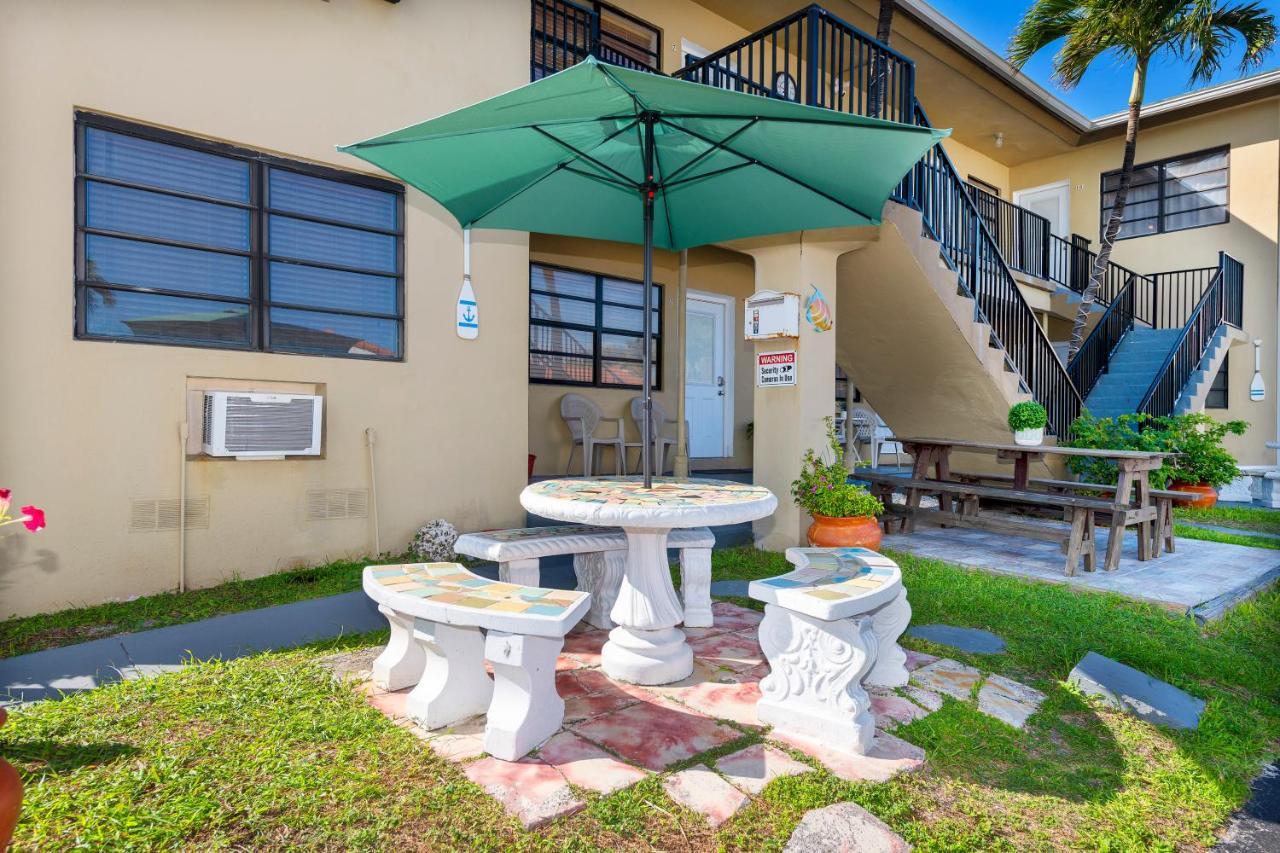 Tropic Isle Hotel & Apartment Hollywood Eksteriør bilde