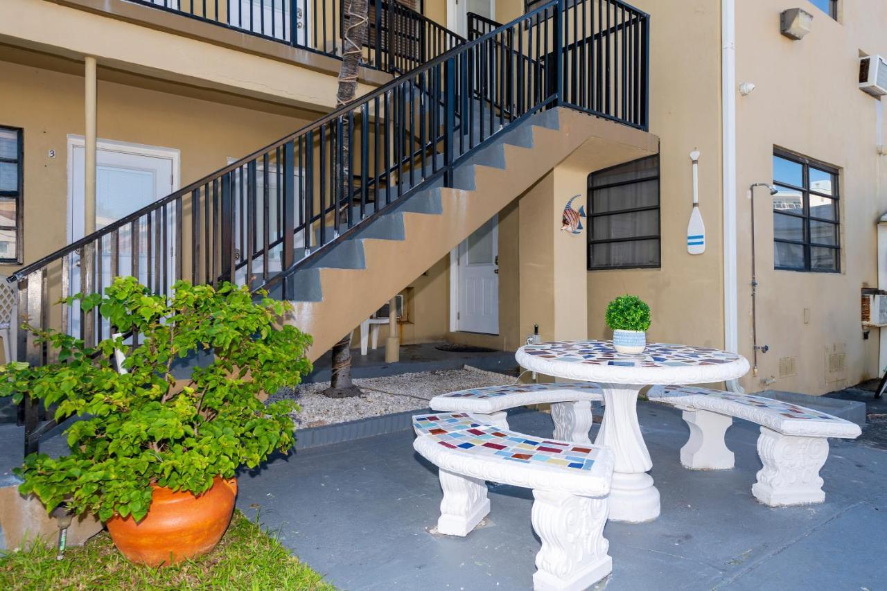 Tropic Isle Hotel & Apartment Hollywood Eksteriør bilde